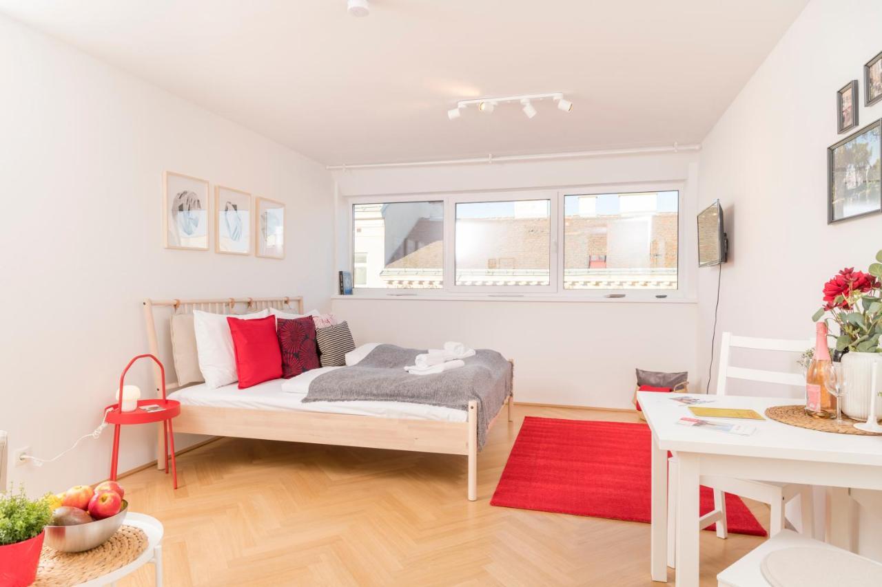 Red Monkey Vienna Apartment מראה חיצוני תמונה
