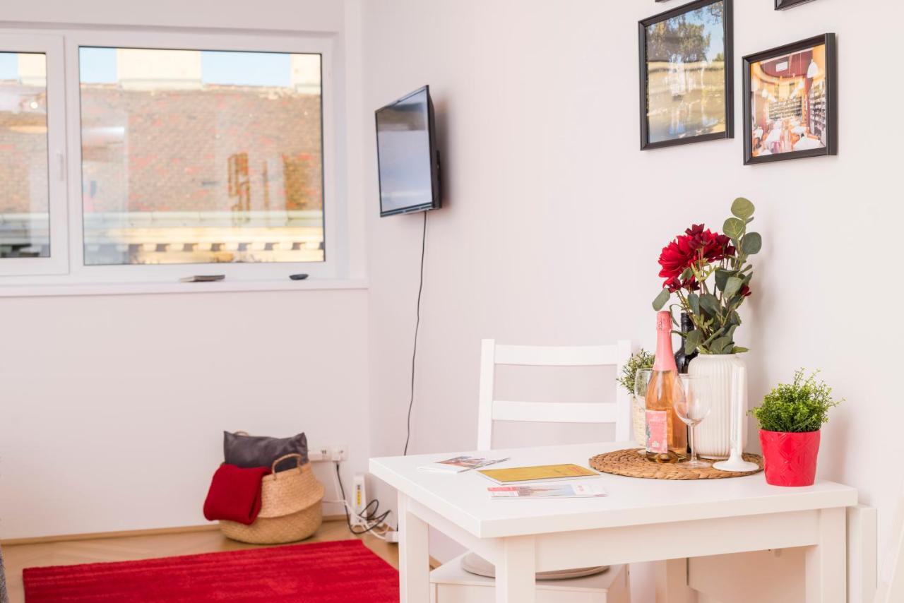Red Monkey Vienna Apartment מראה חיצוני תמונה
