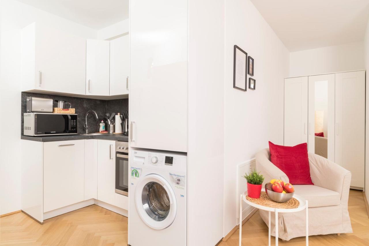 Red Monkey Vienna Apartment מראה חיצוני תמונה